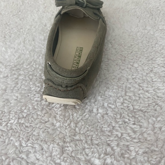 Napapijri Women’s Suede Boat Dock Style Sage Green Loafers Size 39/Size 8 US - Picture 10 of 15
